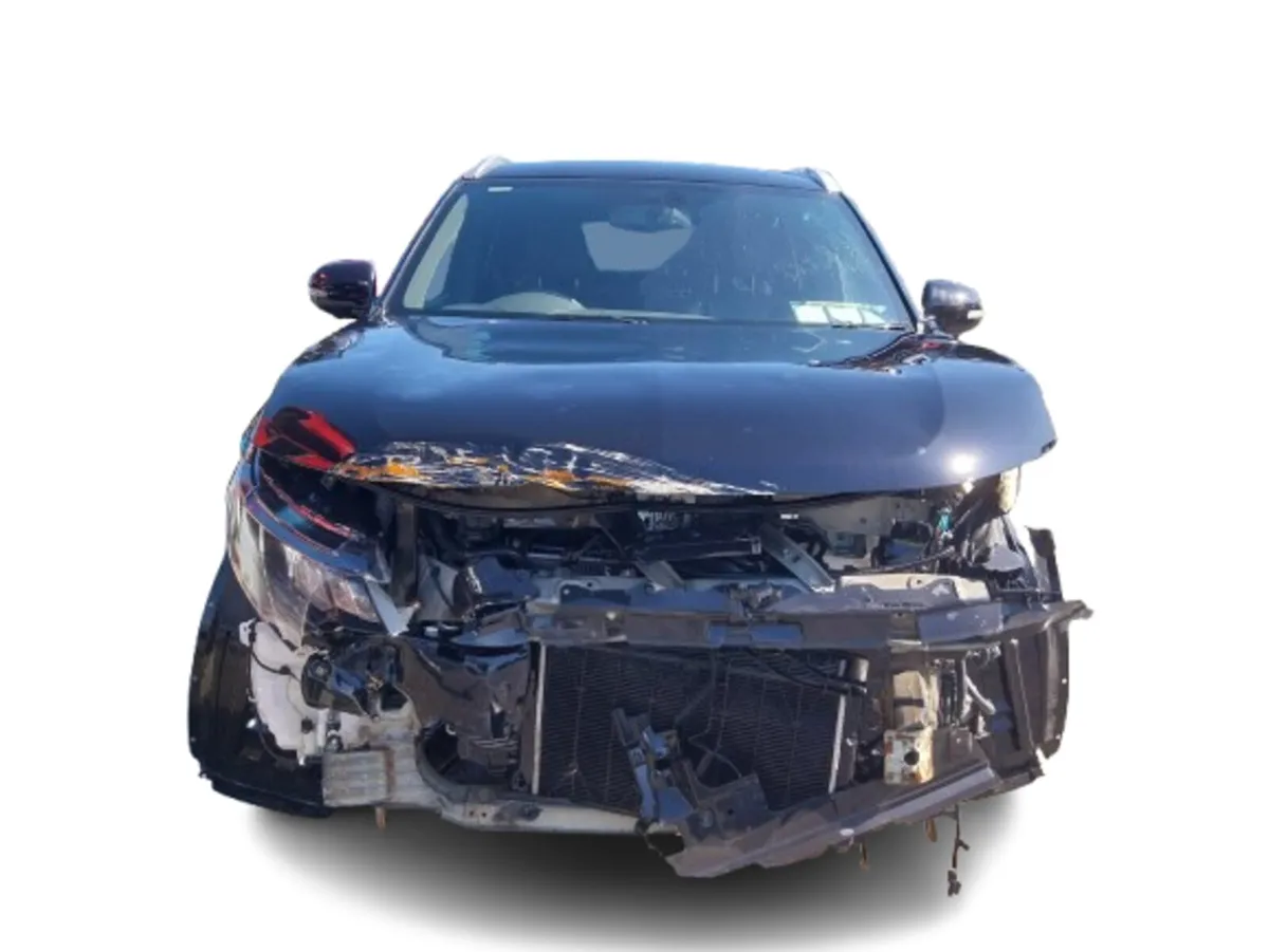 2021 Mitsubishi Outlander  For Breaking/Dismantlin - Image 2