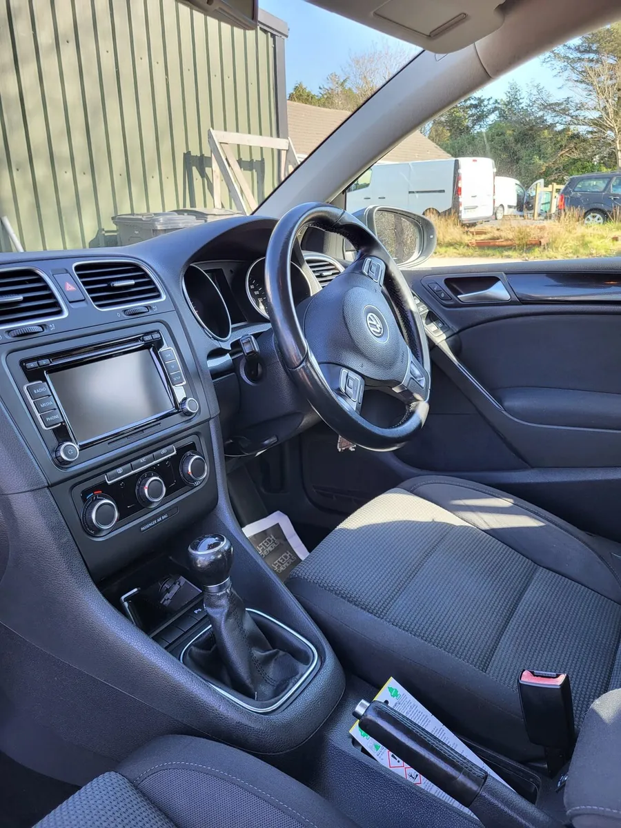 2012 Volkswagen Golf 1.6 TDI 95000 miles - Image 4