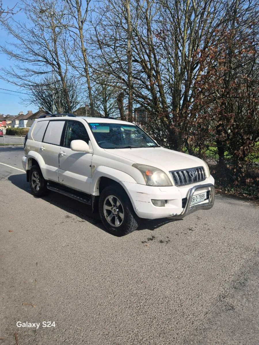 Toyota  Landcruiser LWB  Automatic - Image 1
