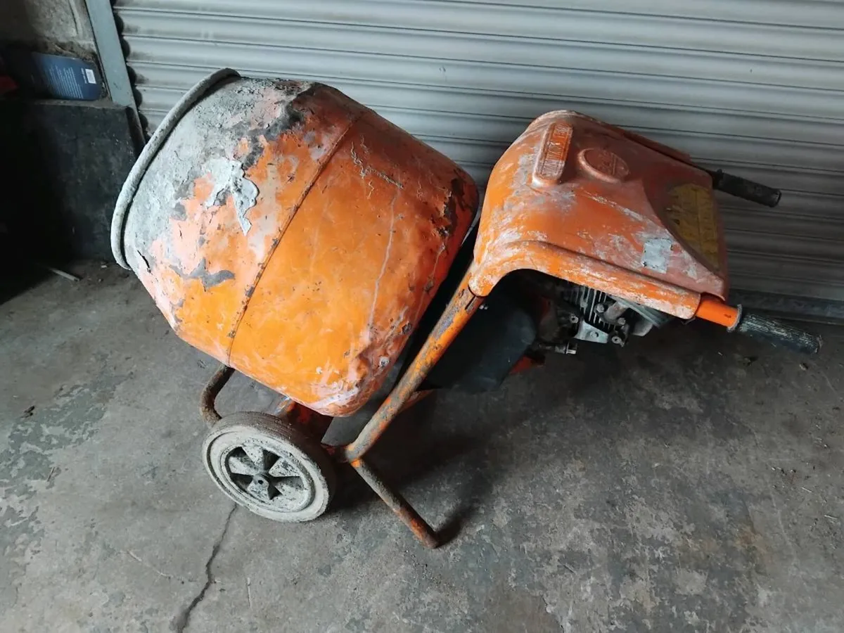 Cement mixer - Image 2