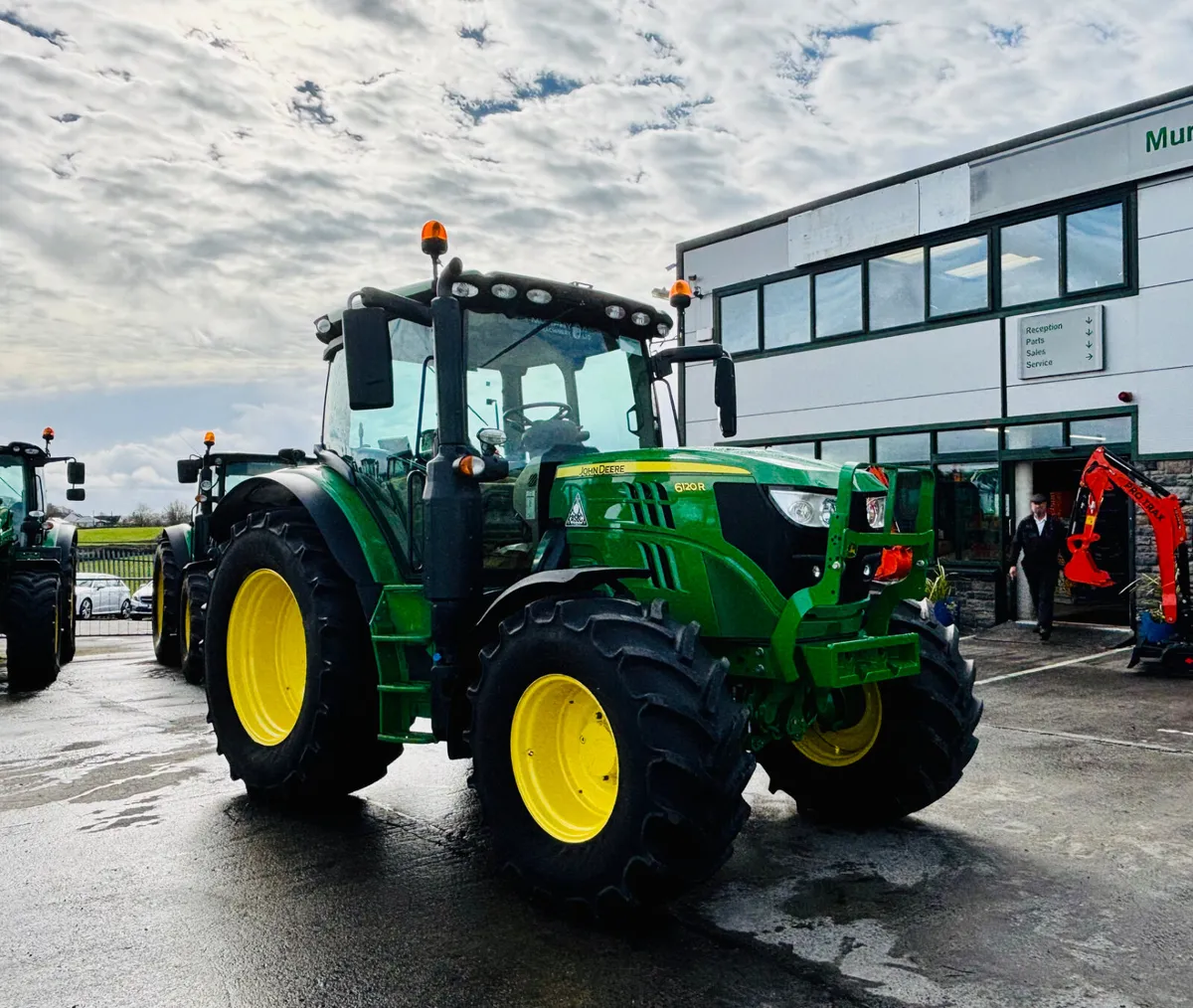 John Deere 6120R, Mint, Finance & Warranty - Image 2