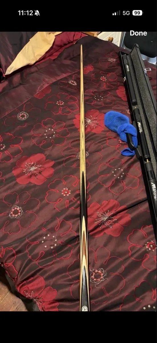 Custom handmade Mastercue with case & extensions - Image 2