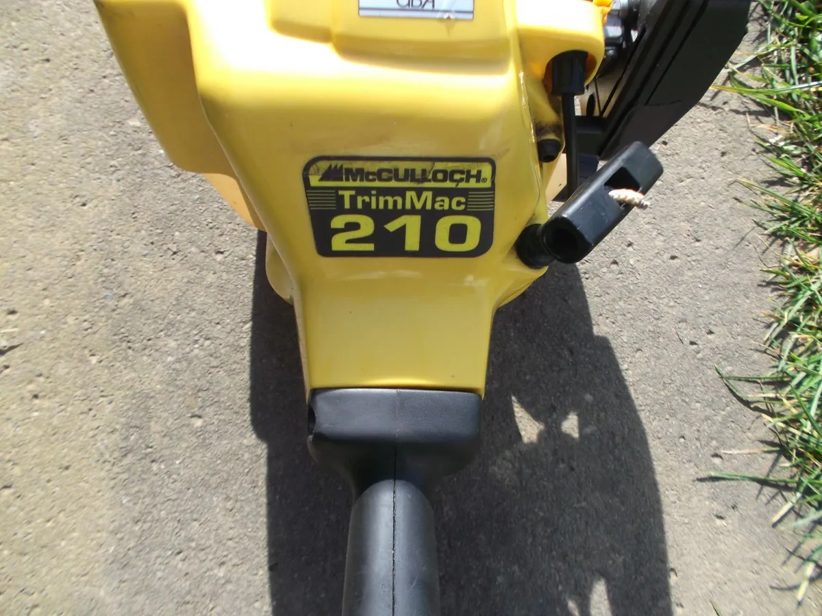 Grass trimmer - Image 2