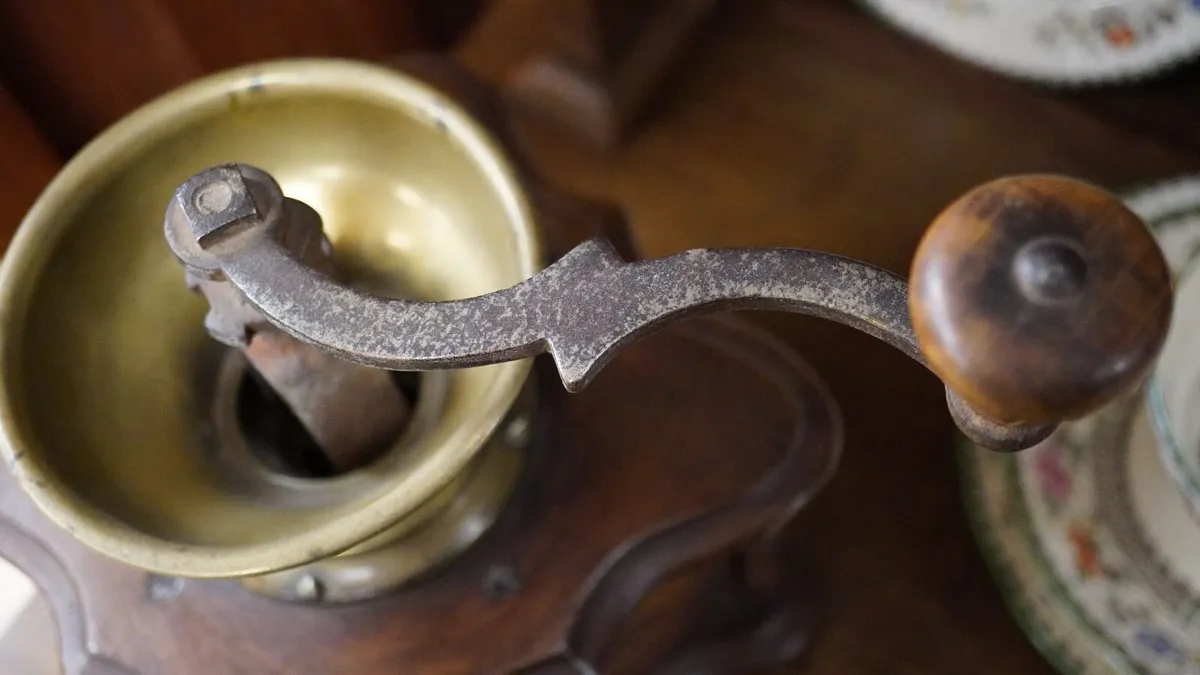 Vintage Wooden Coffee Grinder - Image 3