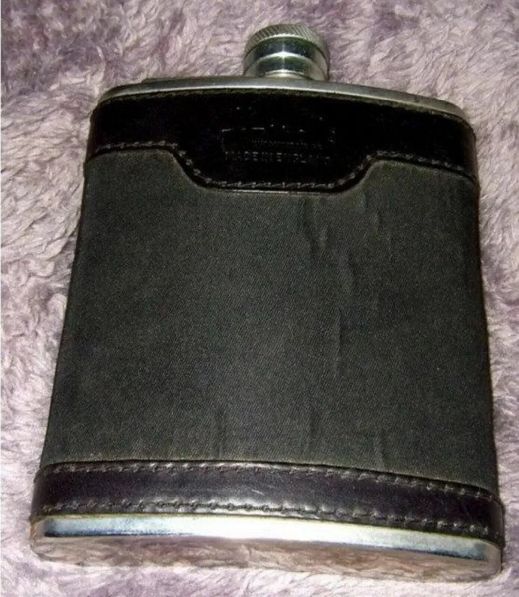 Vintage Harrods Hip Flask - Image 4