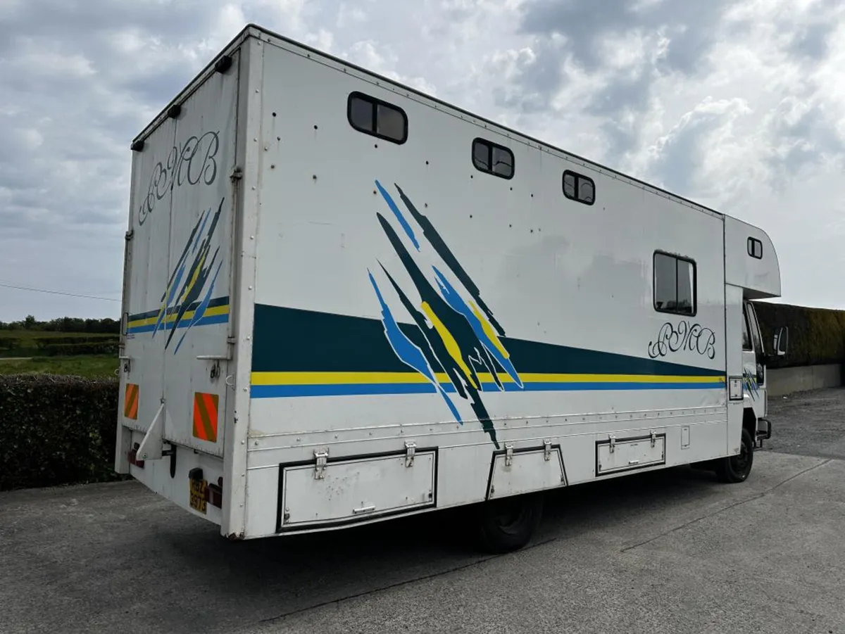 1989 IVECO Horse lorry **Online Auction** - Image 4