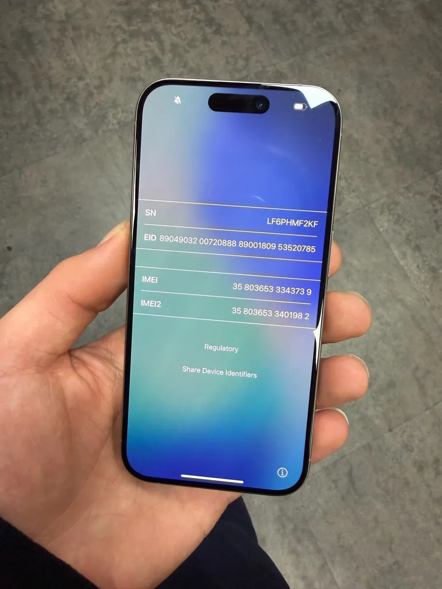 iPhone 15 pro - Image 1