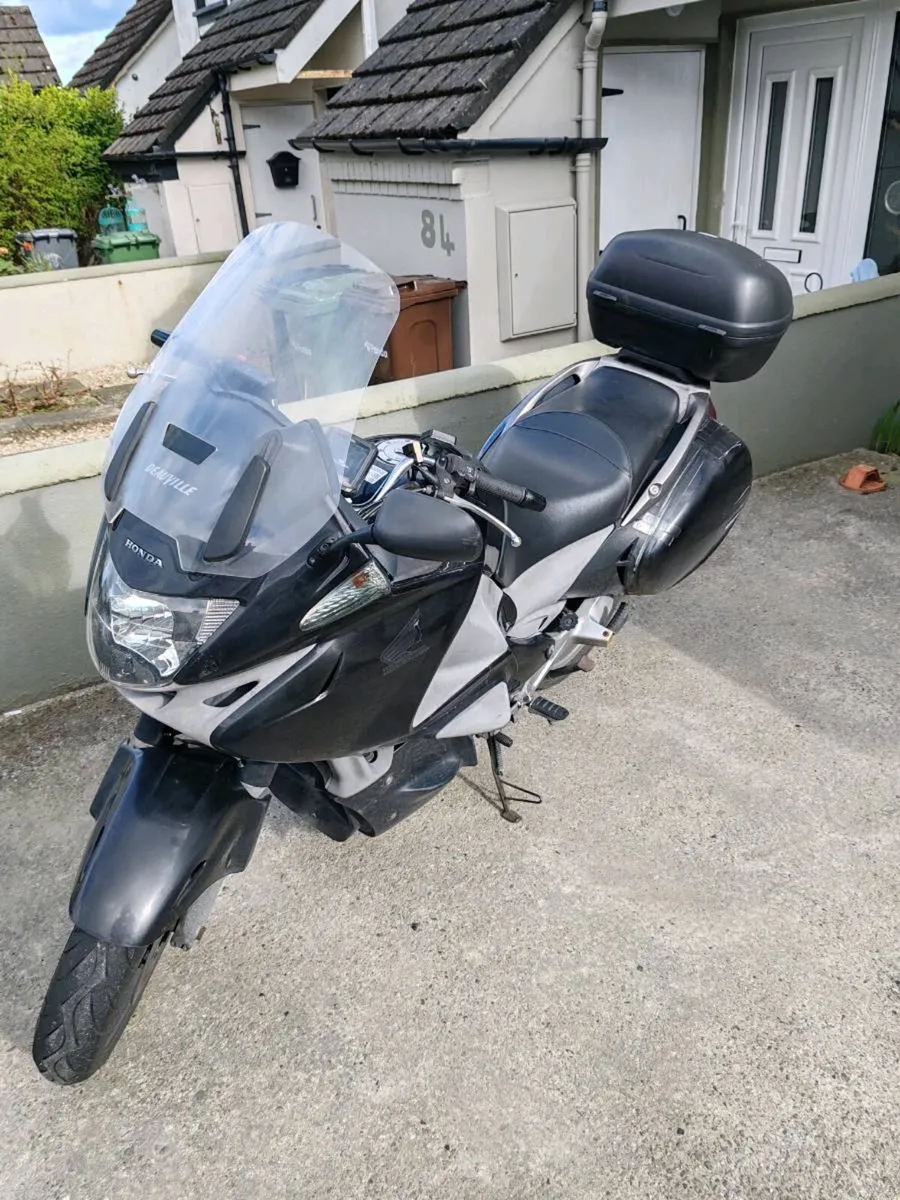 2009 Honda NT700 Deuville - Image 1