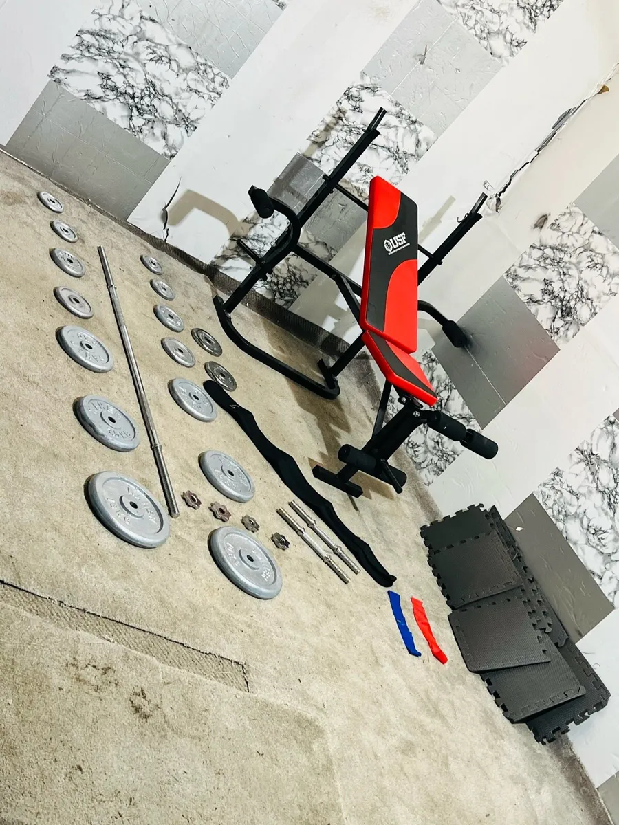 IRON WEIGHTS MATS WEIGHT BENCH GYM BELT BARS - Image 1