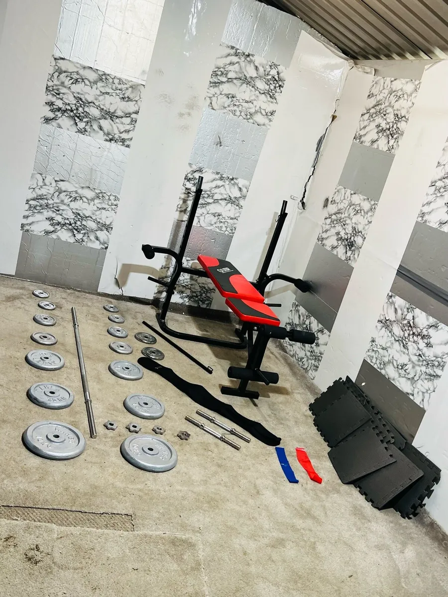 IRON WEIGHTS MATS WEIGHT BENCH GYM BELT BARS - Image 4