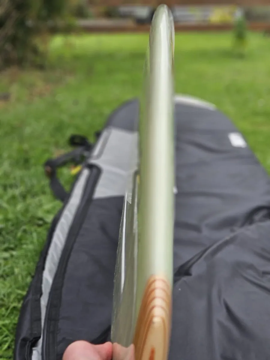 9'0 Hurricane Tabletop longboard - Image 2