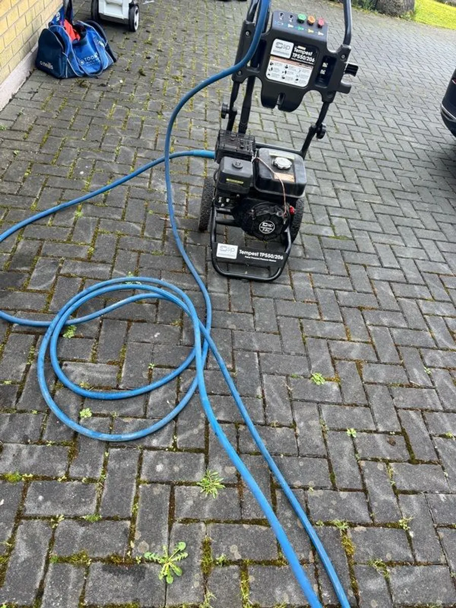 Tempest TP 550 petrol pressure washer - Image 2