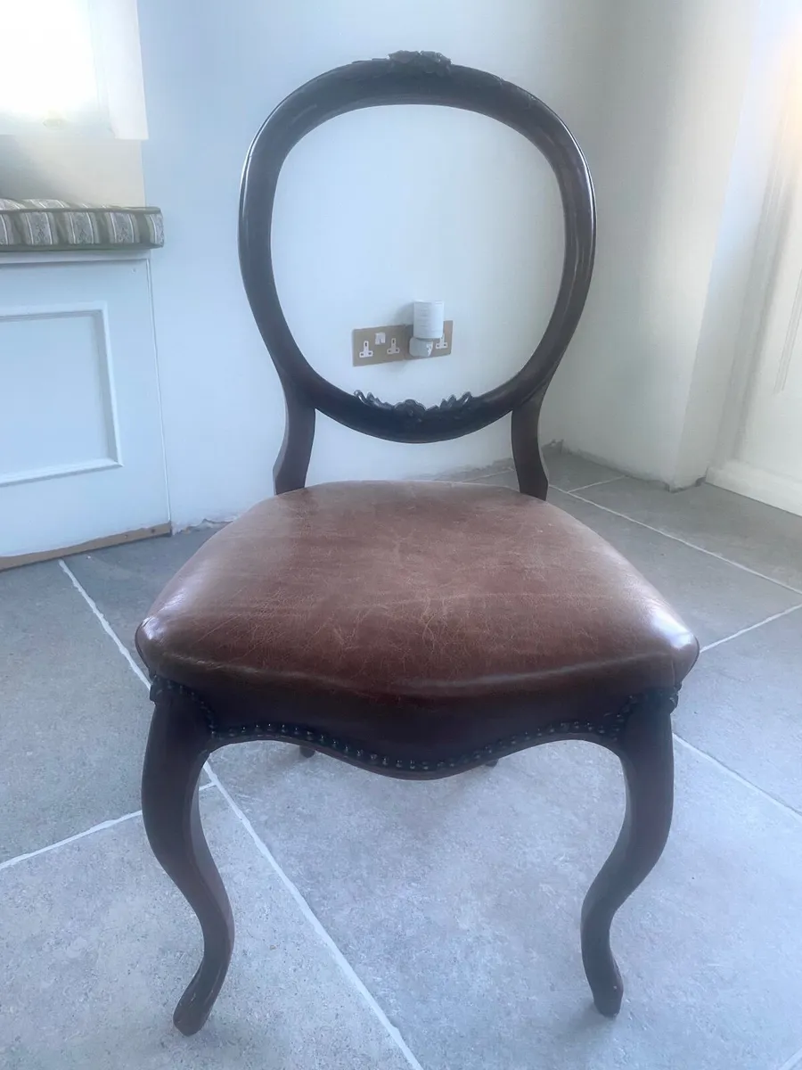 Antique Burr Walnut Table and  4 chairs - Image 2