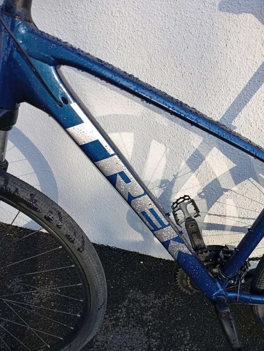 Trek Dual Sport Medium - Image 2