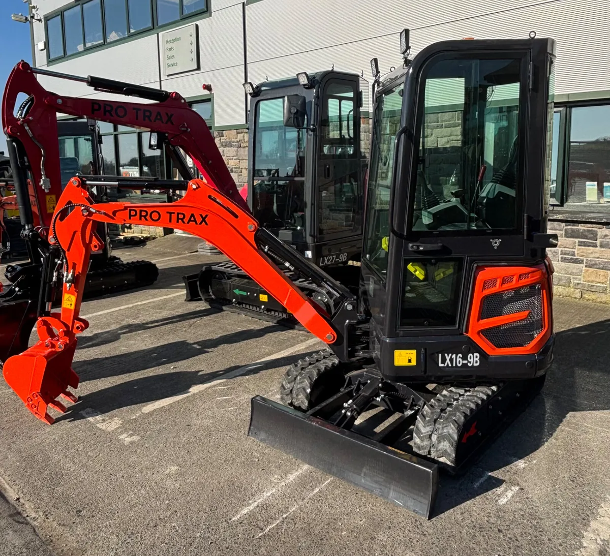 Pro Trax 1.6 Tonne. Kubota Engine, Fianance Avail - Image 1