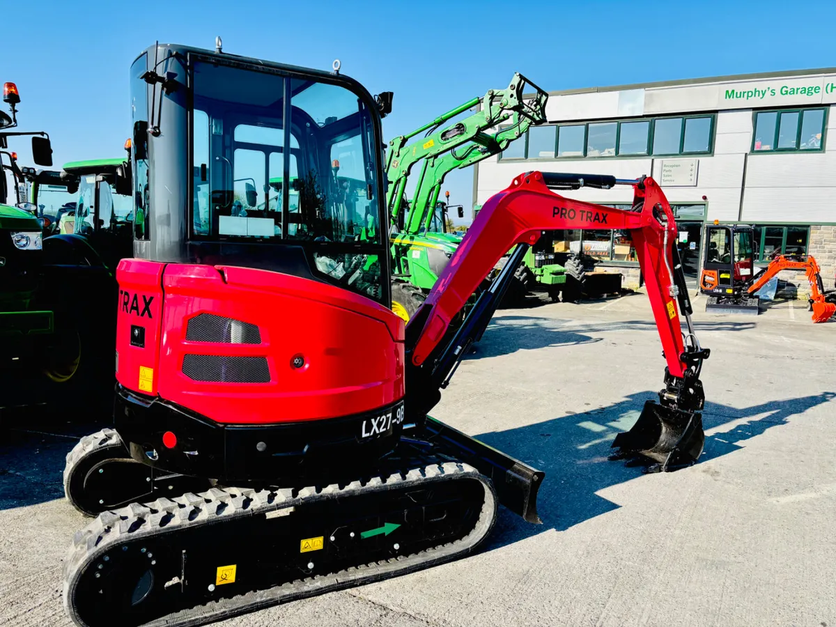 Pro Trax 1.6 Tonne. Kubota Engine, Fianance Avail - Image 4