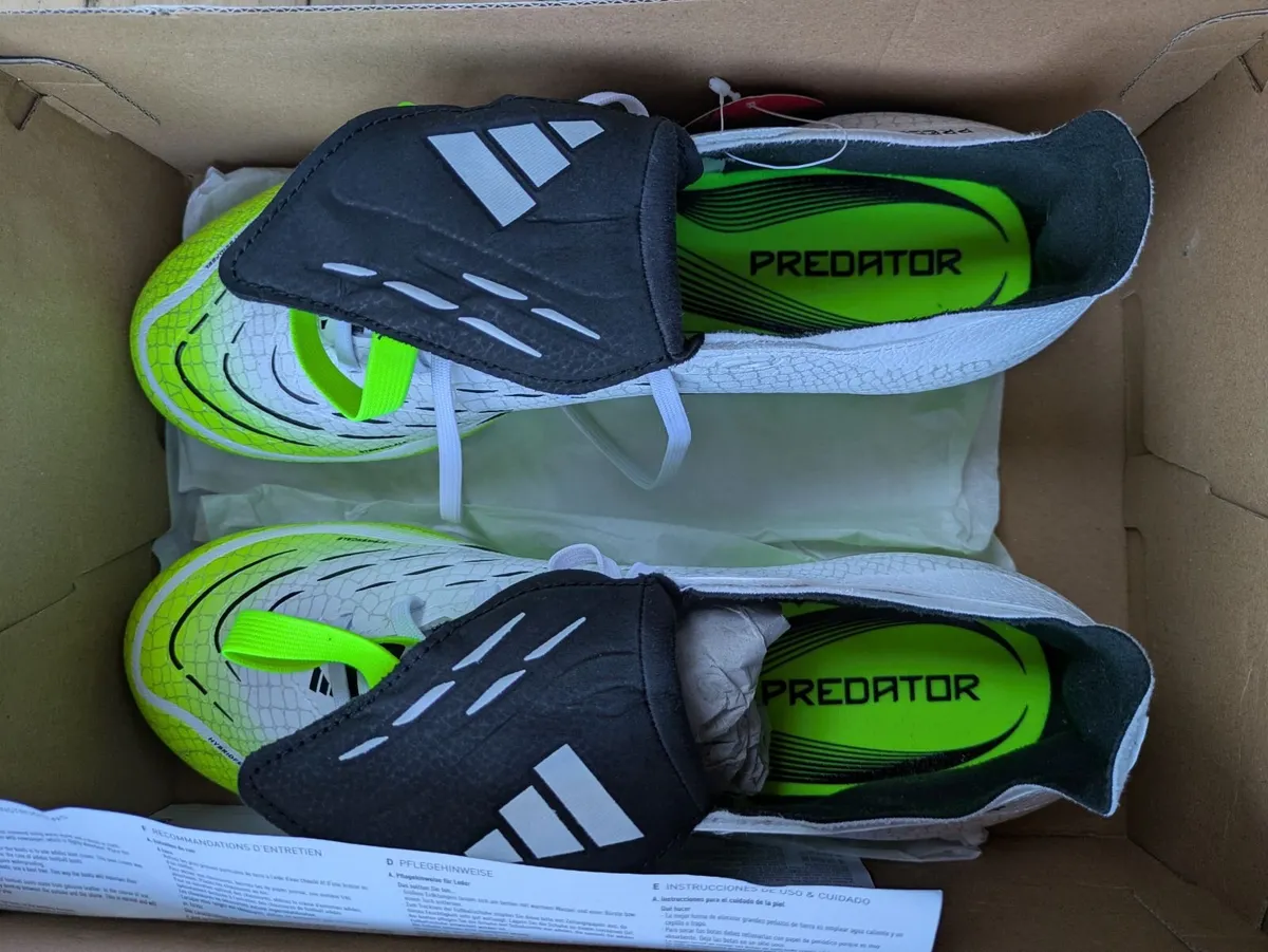 Football Boots - Image 2