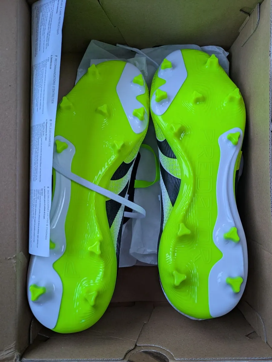 Football Boots - Image 3