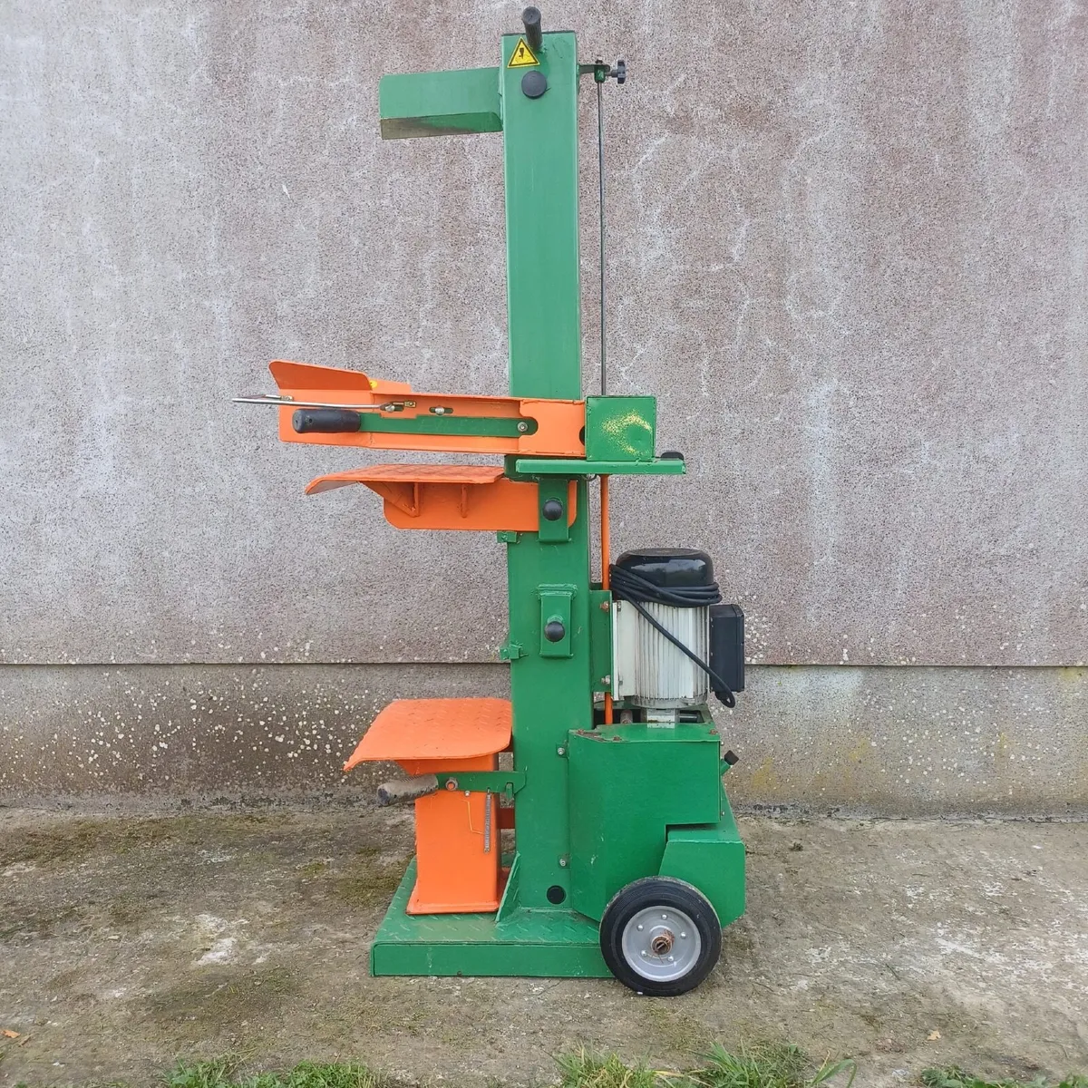 Electric Log Splitter - Image 2