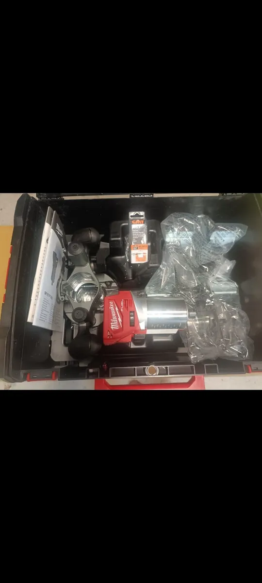 Milwaukee Trim Router - Image 3