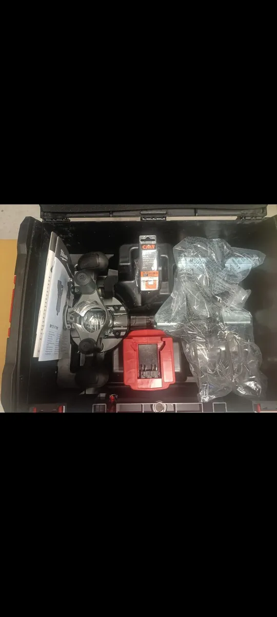 Milwaukee Trim Router - Image 2