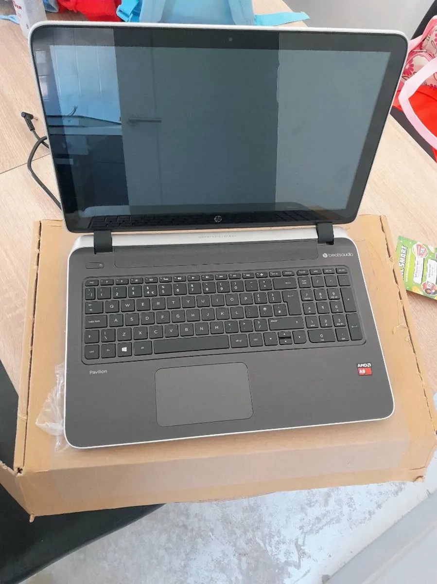 Hp laptop - Image 1