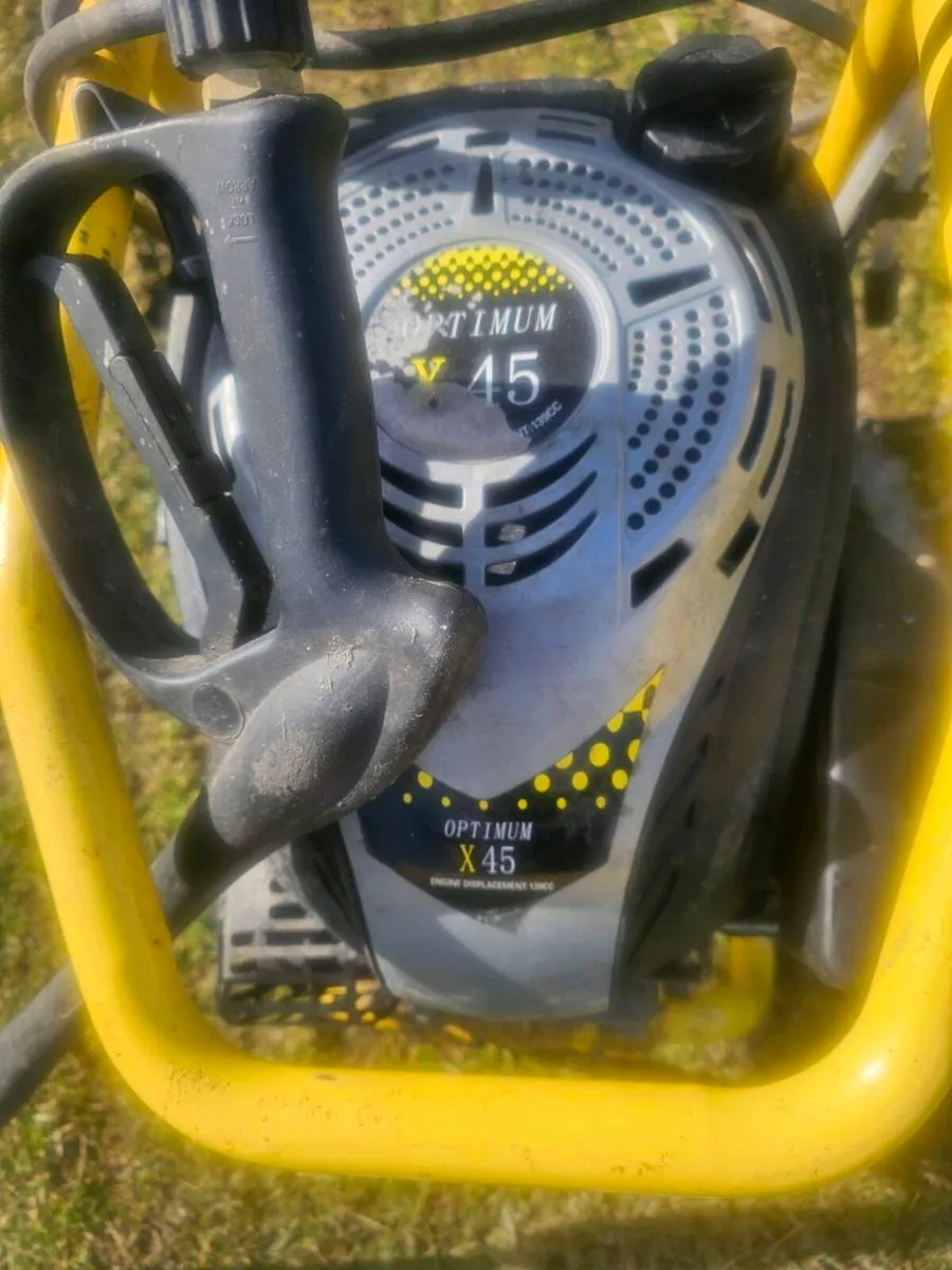 Petrol pressure washer for sale - Image 3