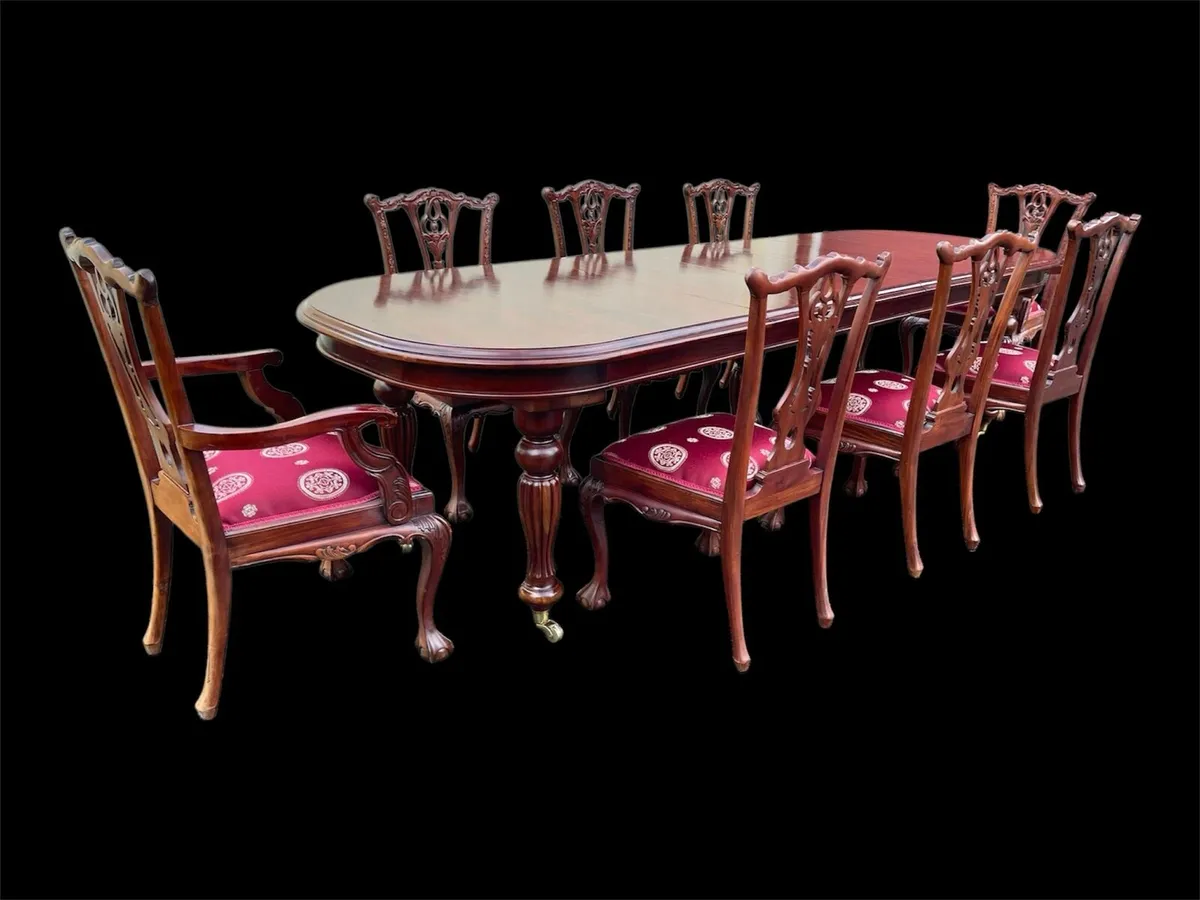 Mahogany William  London Tillman dining suite - Image 1