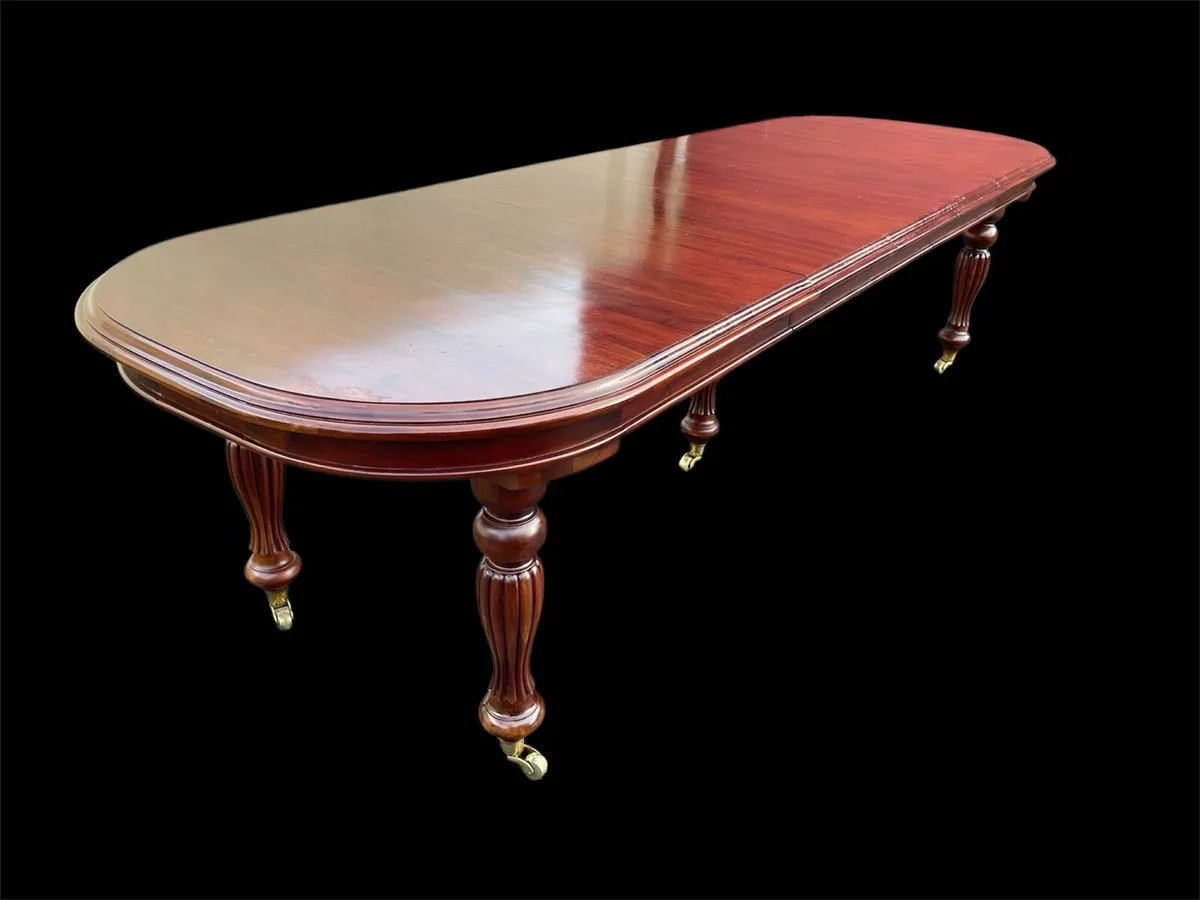 Mahogany William  London Tillman dining suite - Image 2