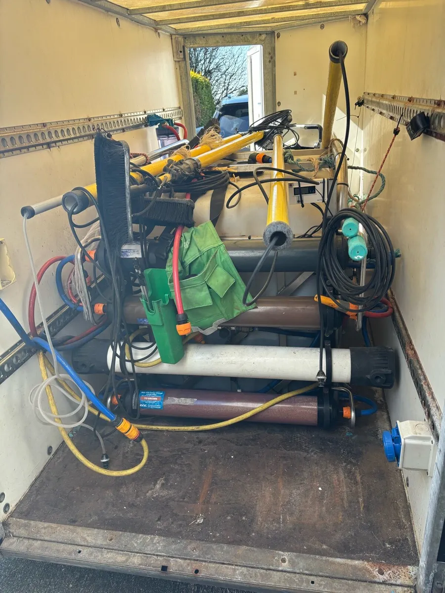 Reach & Wash window Cleaning Box Trailer - Image 4