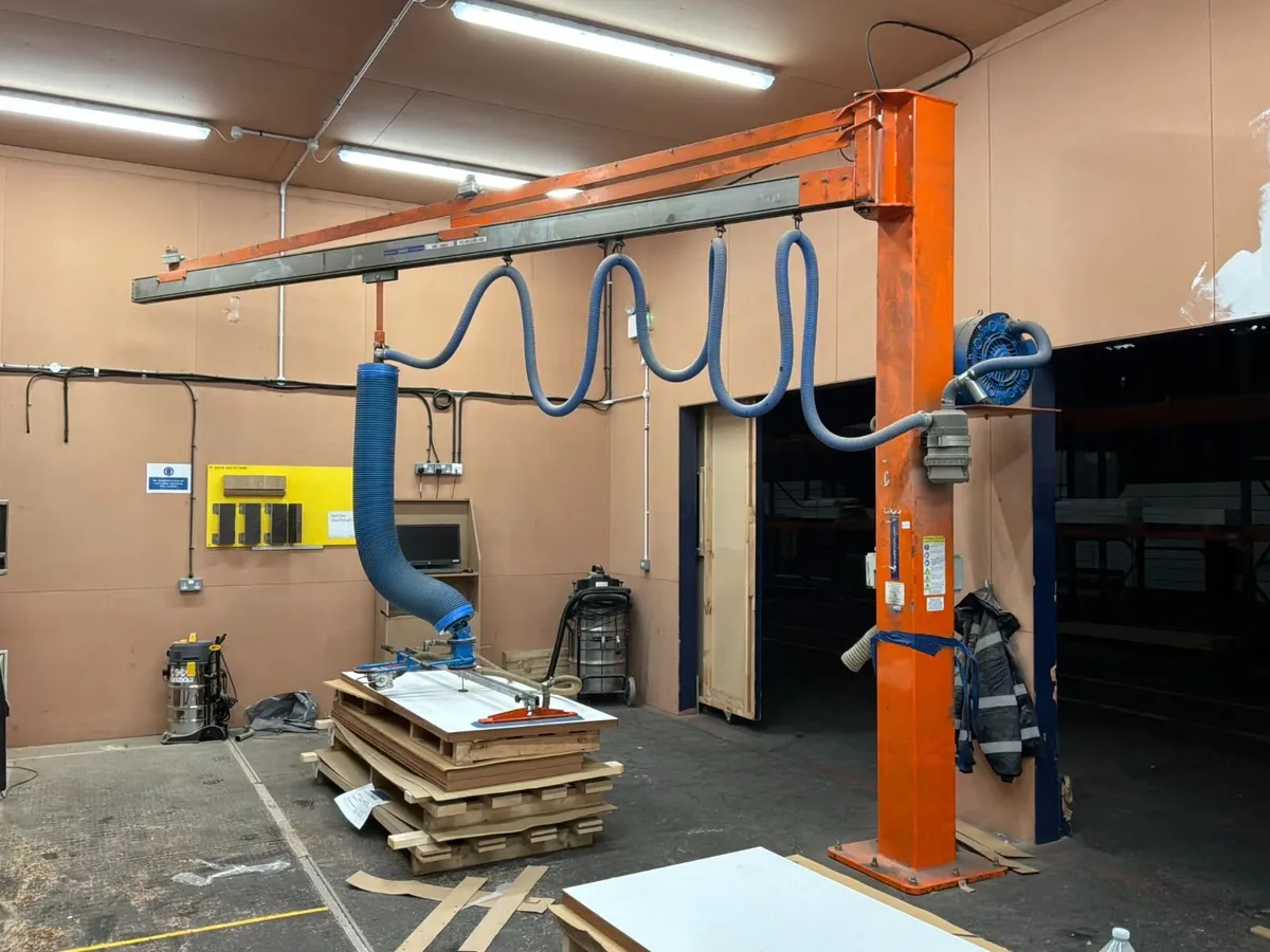 Palamatic Vacuum Lifter - Image 1