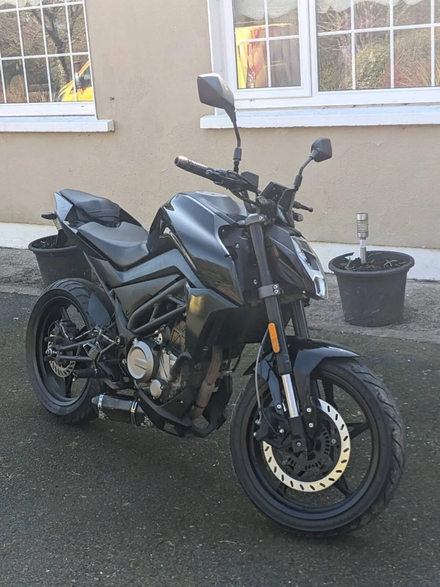 CF Moto NK250 2019 - Image 4