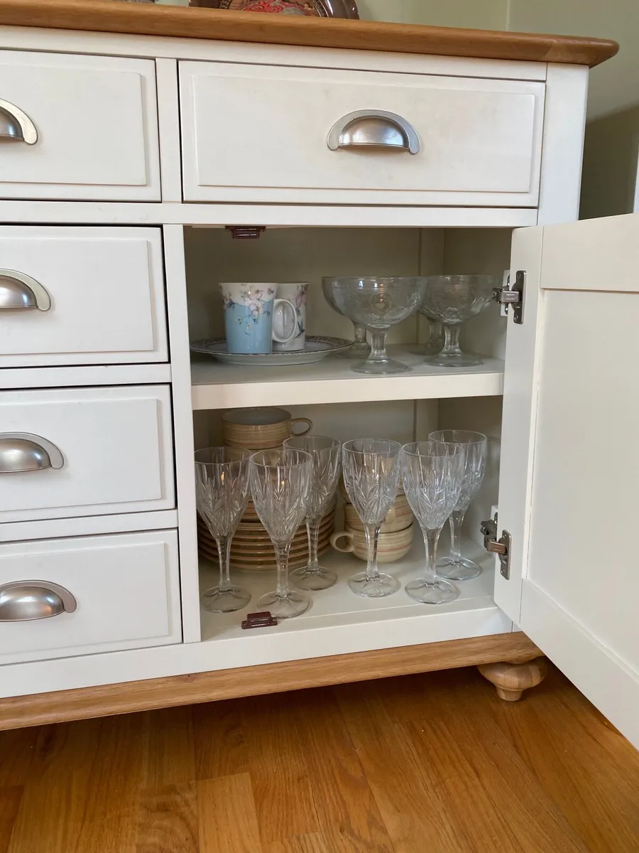 Sideboard and matching lamp/coffee table - Image 3