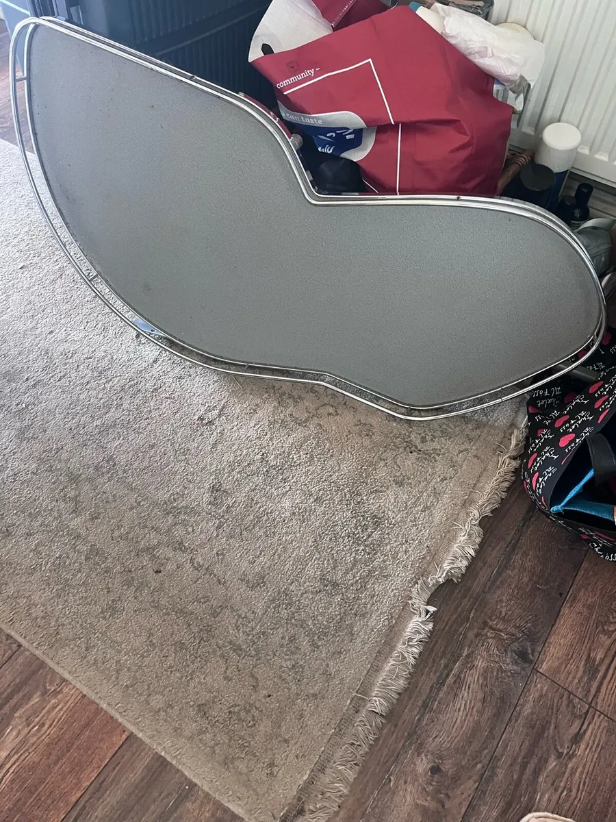 Shelf carousel pull out - Image 1