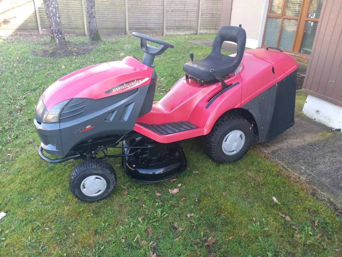 Ride on lawnmower - Image 2