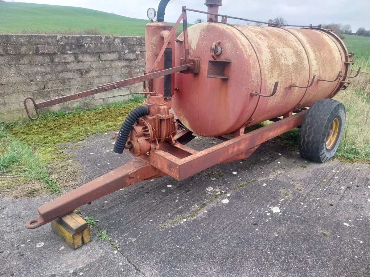M.F. 17 Slurry Tank - Image 4