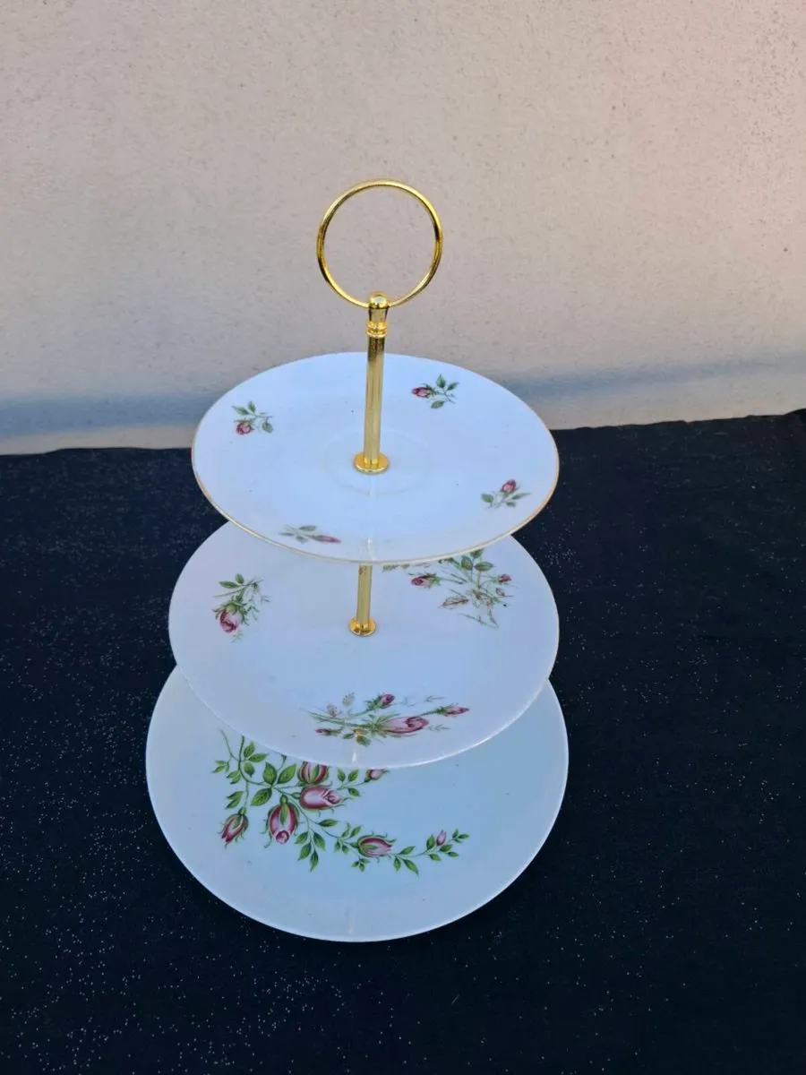 Homemade rose china cake stand - Image 1