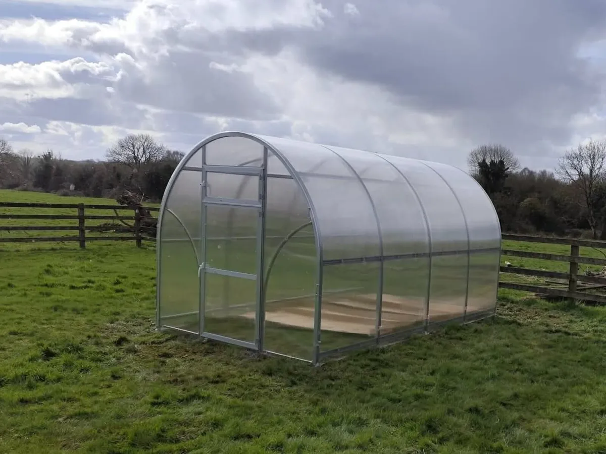 New SIGMA LUX 2.5 - Image 3