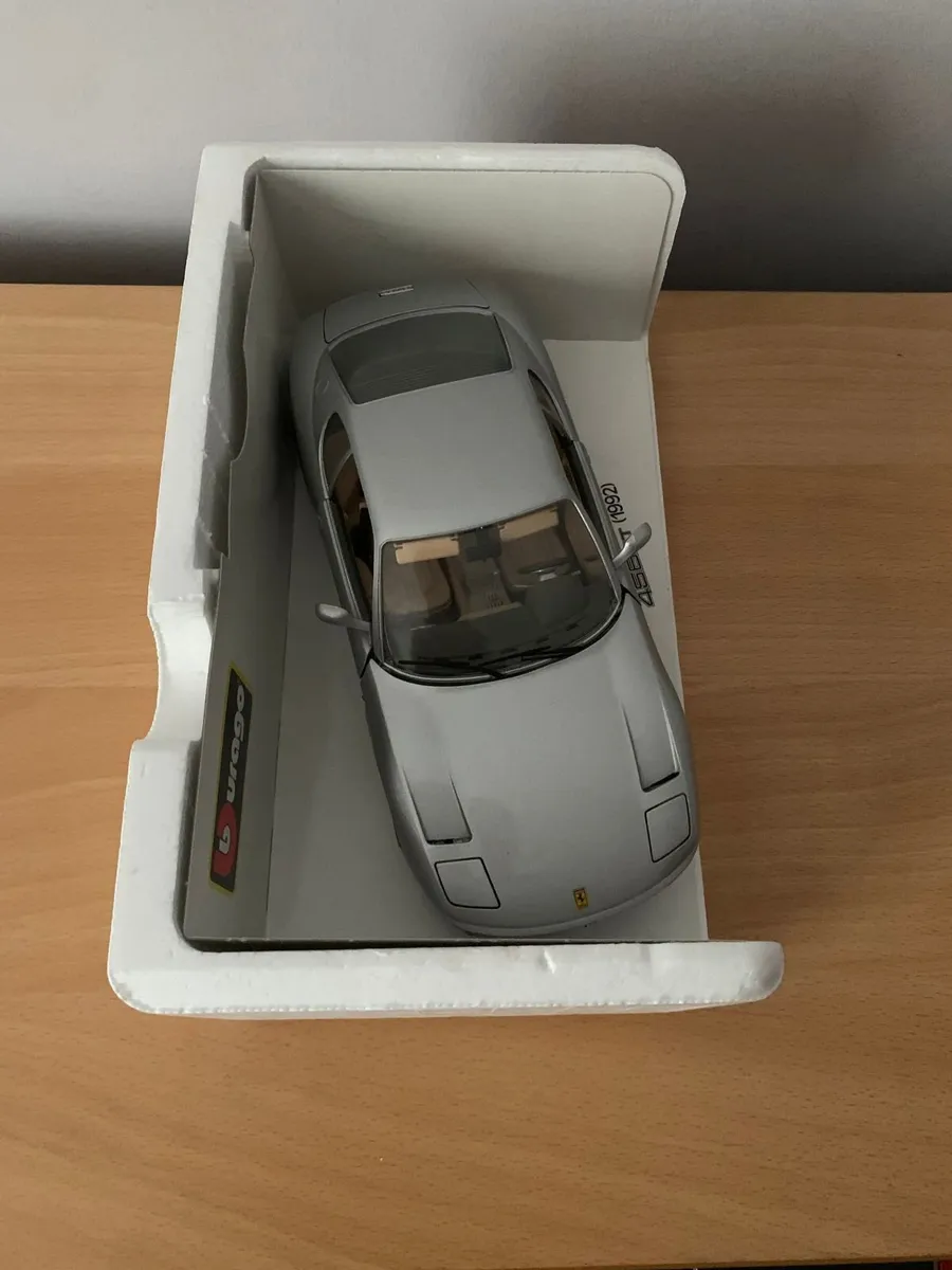 1992 Ferrari 456GT 1/18 Burago Model Car - Image 4
