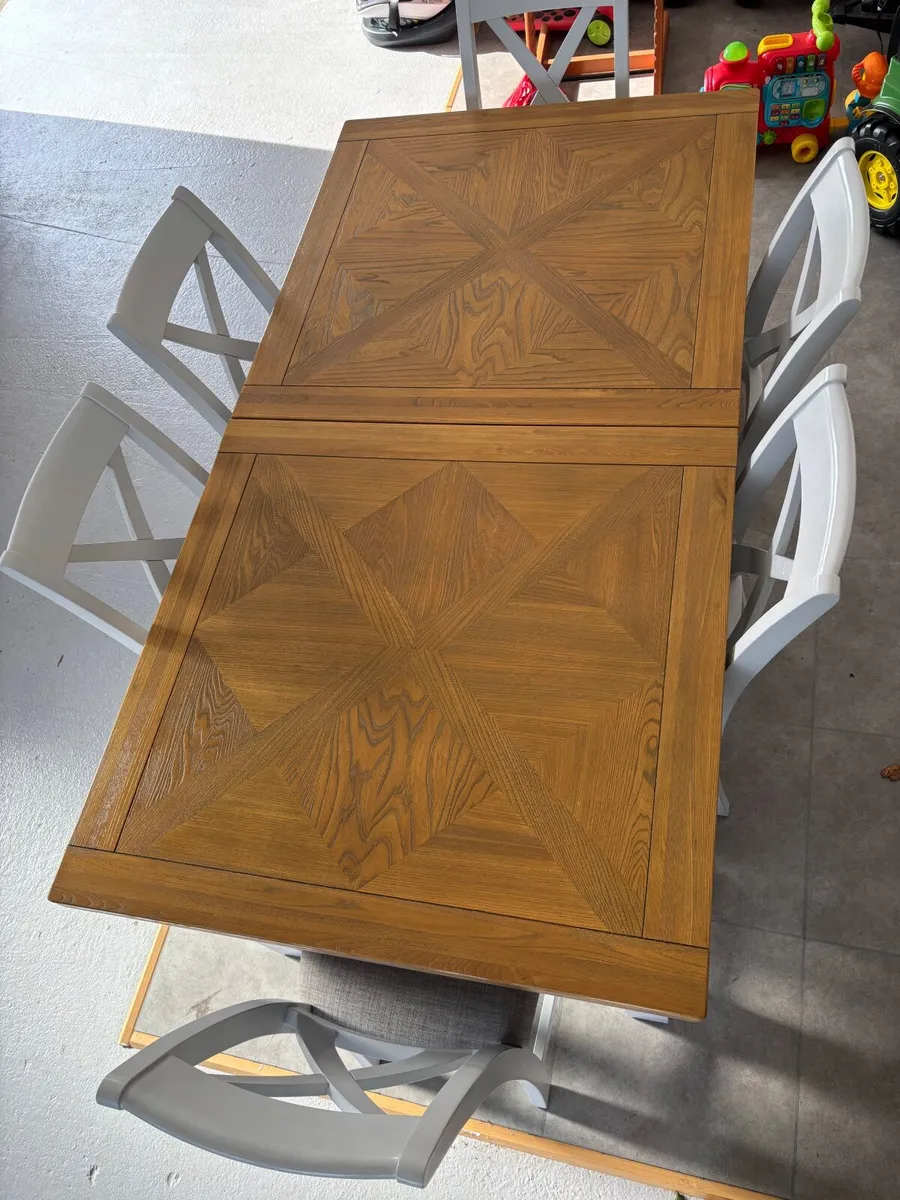 Kitchen Table and 6 Chairs - Image 1