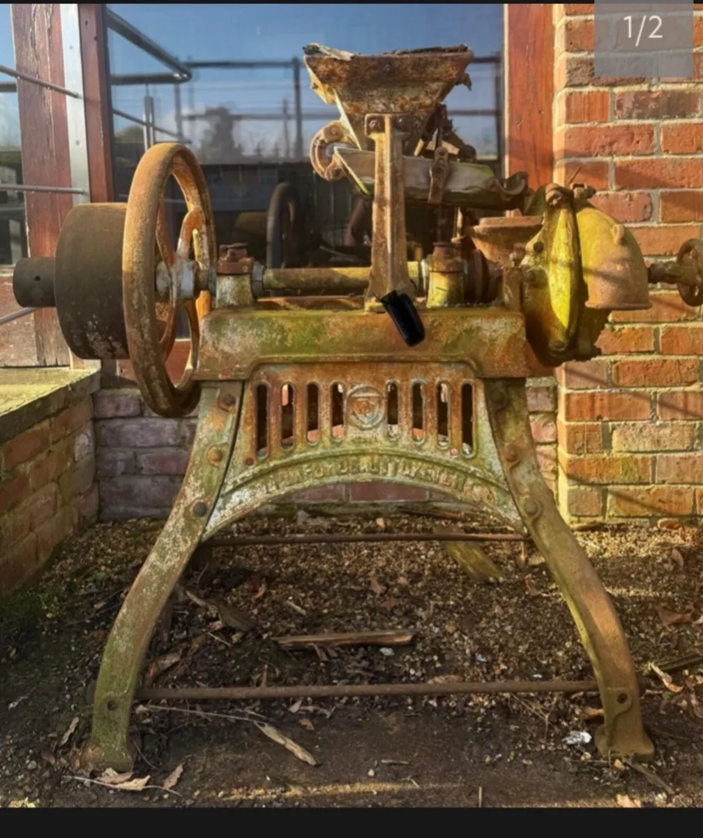 Corn crusher - Image 1