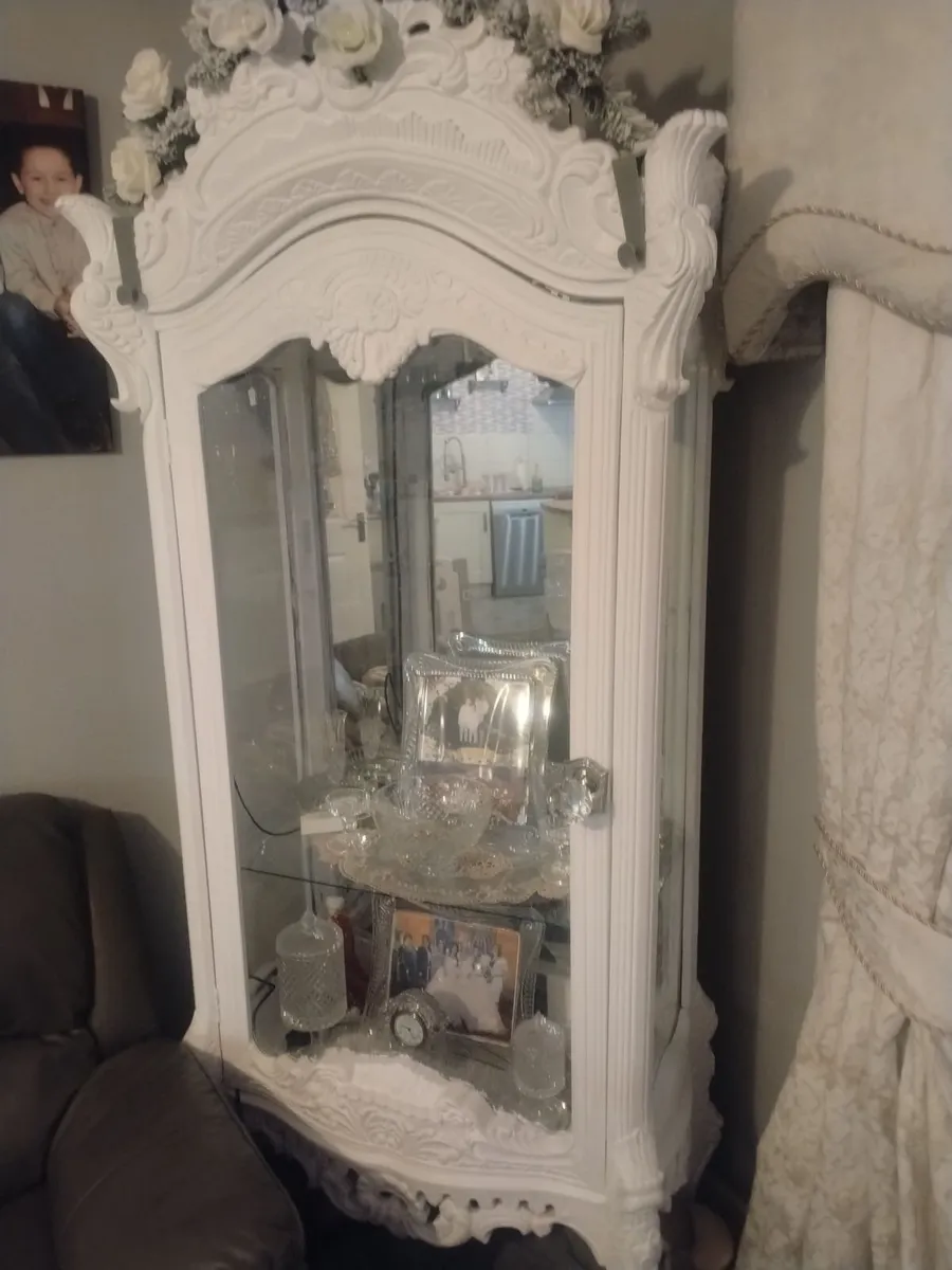 French cabinets - Image 1