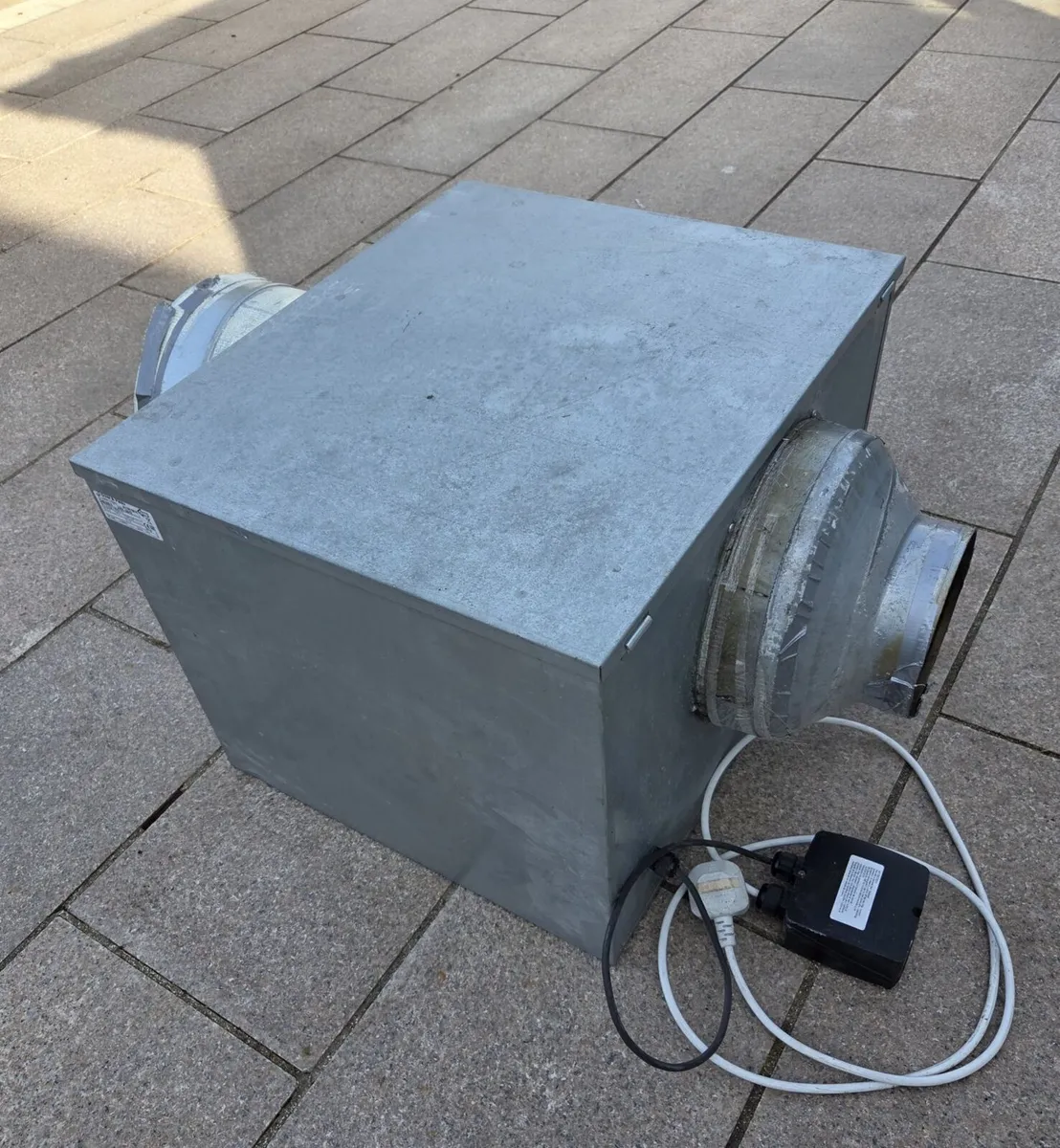 Extractor fan (Soler & Palau) - Image 2