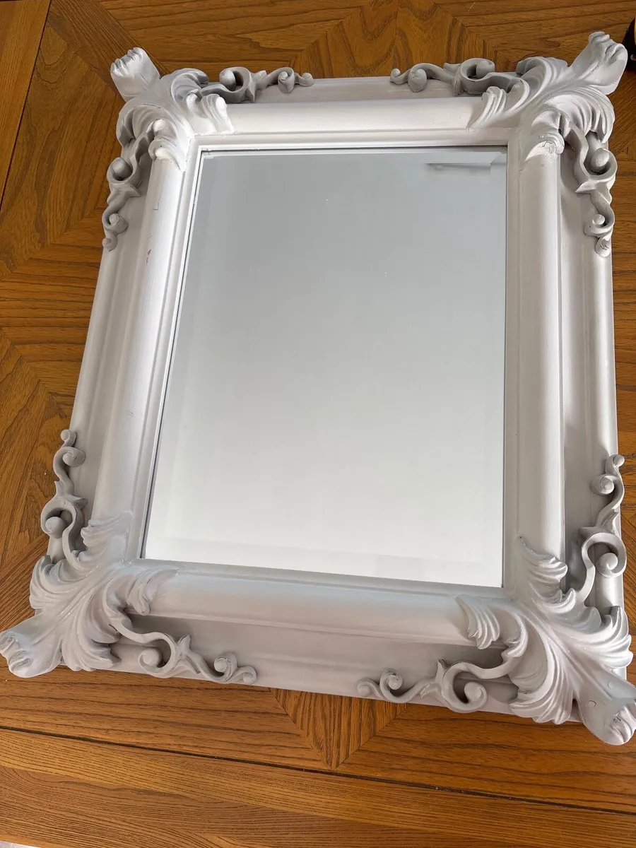 Small grey elegant mirror - Image 1