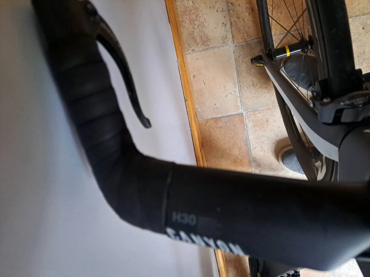 Canyon Speedmax CF9 TT bike - Image 2