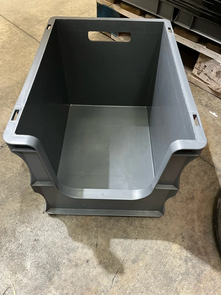 Picking Storage boxes - Image 4