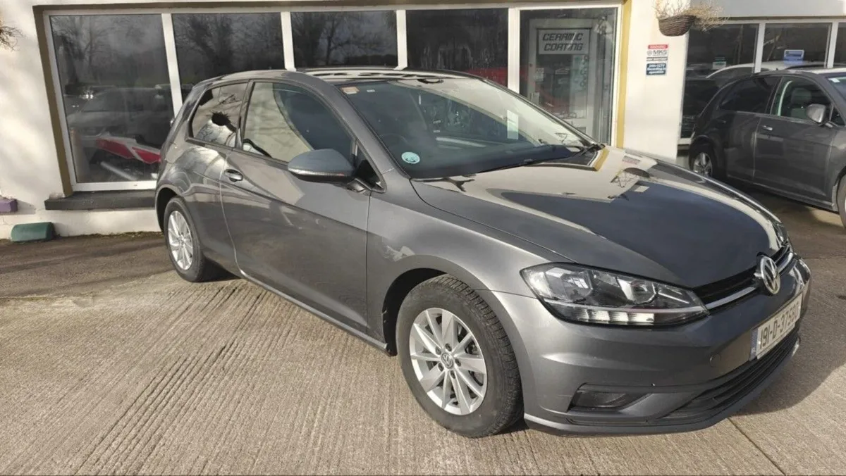 Volkswagen Golf 1.6TDi 115bhp NO VAT - Image 2