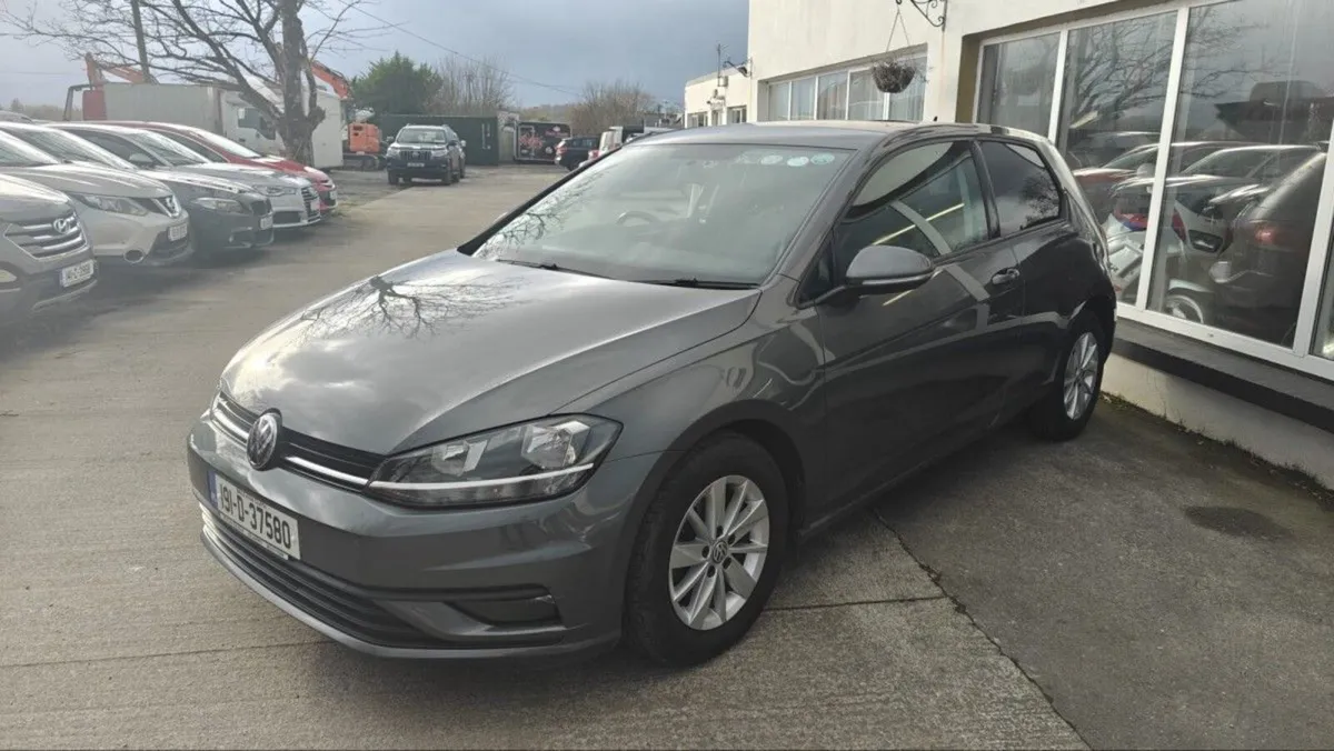 Volkswagen Golf 1.6TDi 115bhp NO VAT - Image 4