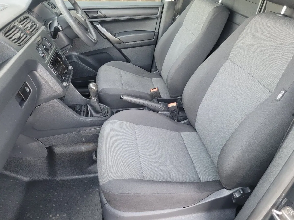 Volkswagen Caddy PV 2.0TDI - Image 3