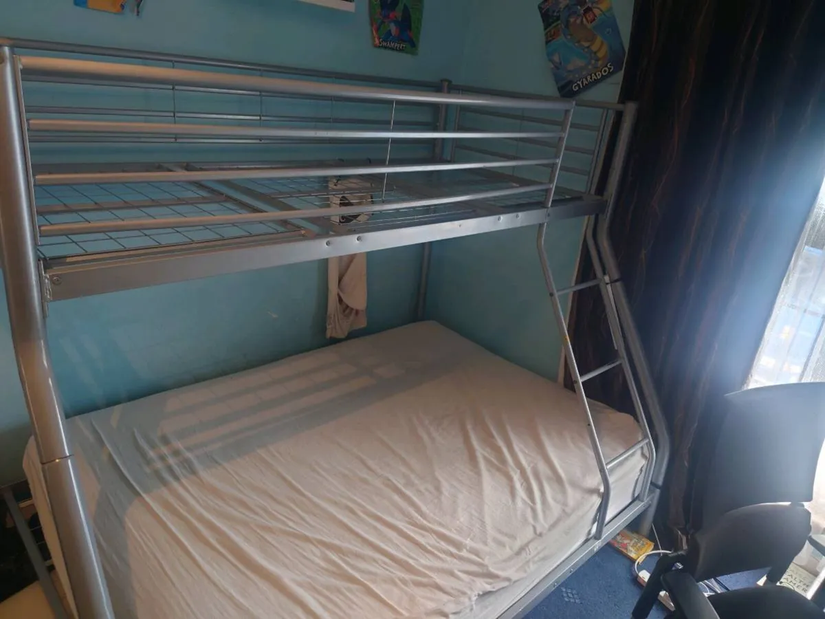 Double with Single Bunk Bed - Image 3